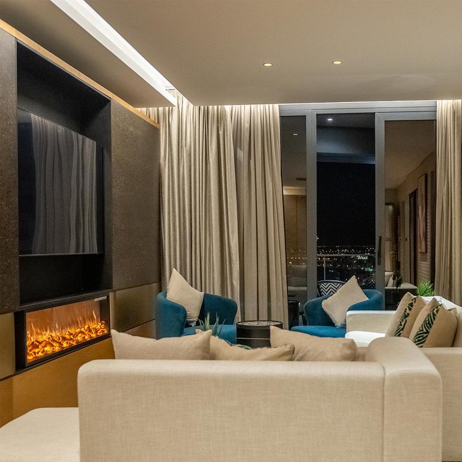 The House Hotel Al Khiran Bagian luar foto